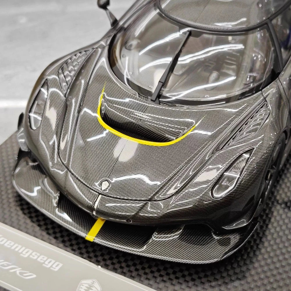 [FrontiArt] 1:18 Koenigsegg 2020 Jesko Attack Black Carbon Fiber Model Car Resin
