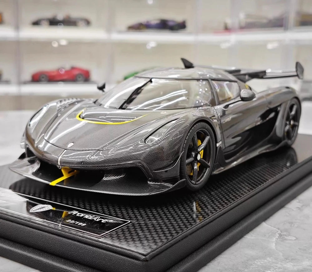 [FrontiArt] 1:18 Koenigsegg 2020 Jesko Attack Black Carbon Fiber Model Car Resin