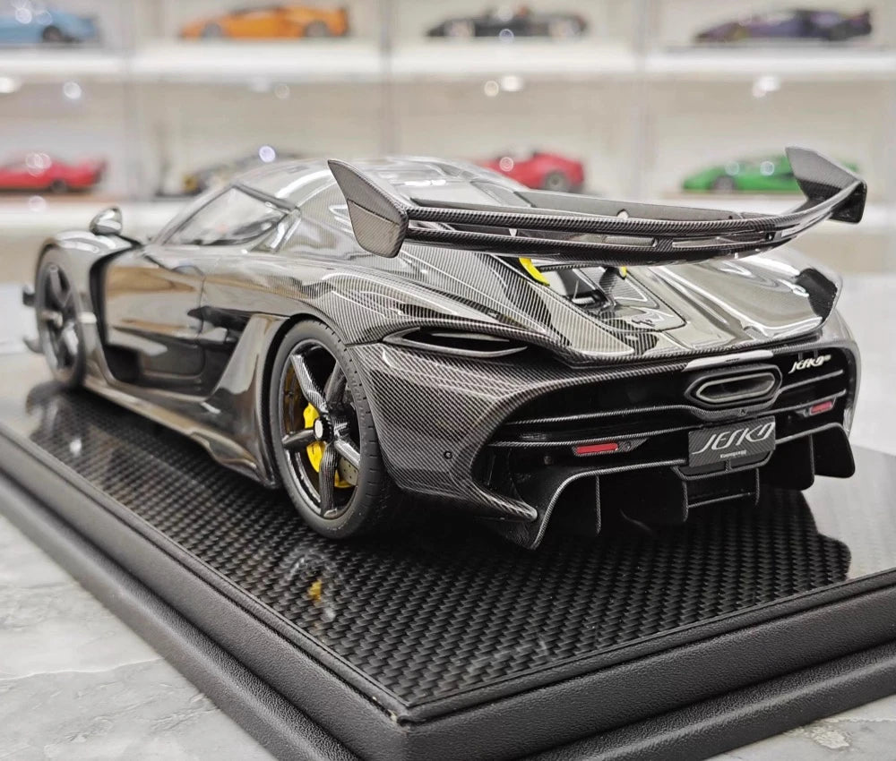[FrontiArt] 1:18 Koenigsegg 2020 Jesko Attack Black Carbon Fiber Model Car Resin