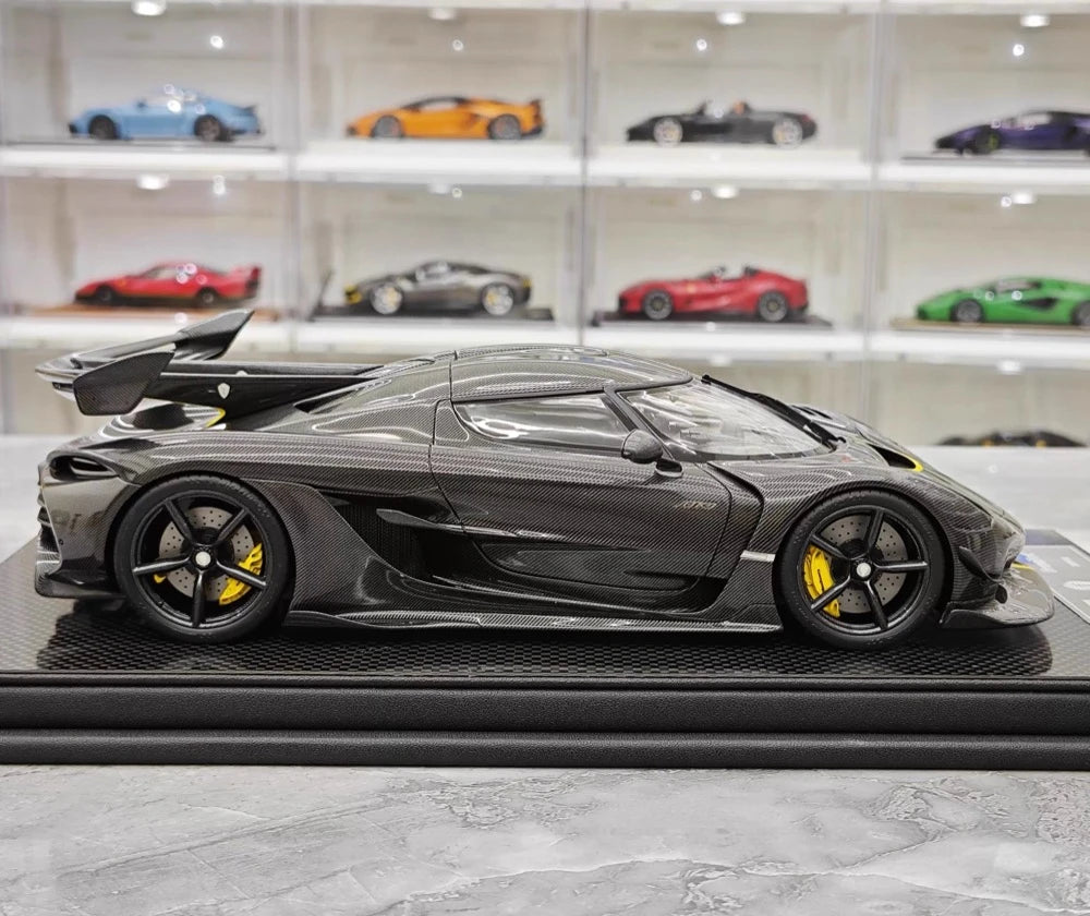 [FrontiArt] 1:18 Koenigsegg 2020 Jesko Attack Black Carbon Fiber Model Car Resin
