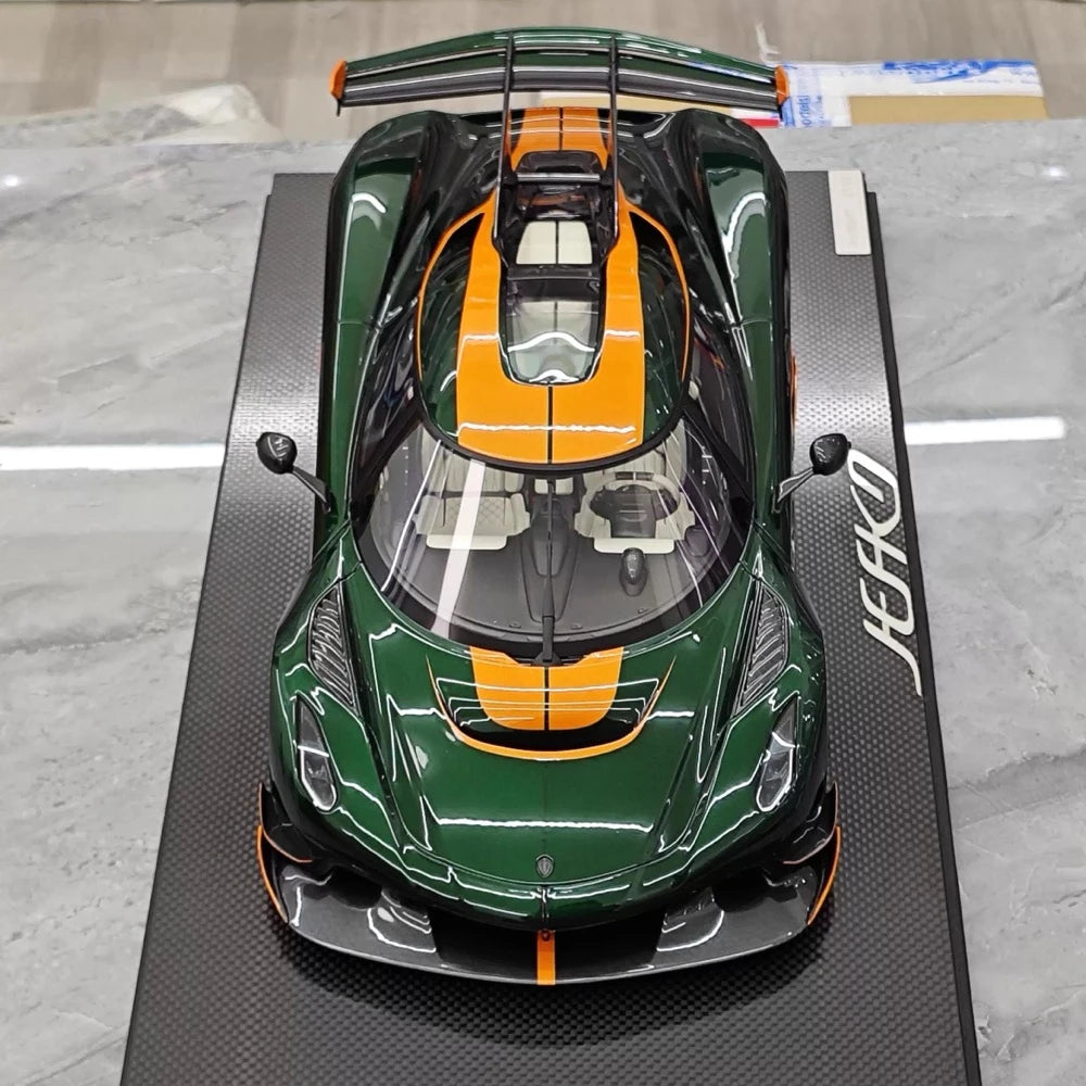 [FrontiArt] 1:18 Koenigsegg 2020 Jesko Attack Glossy Green & Orange Model Car Resin