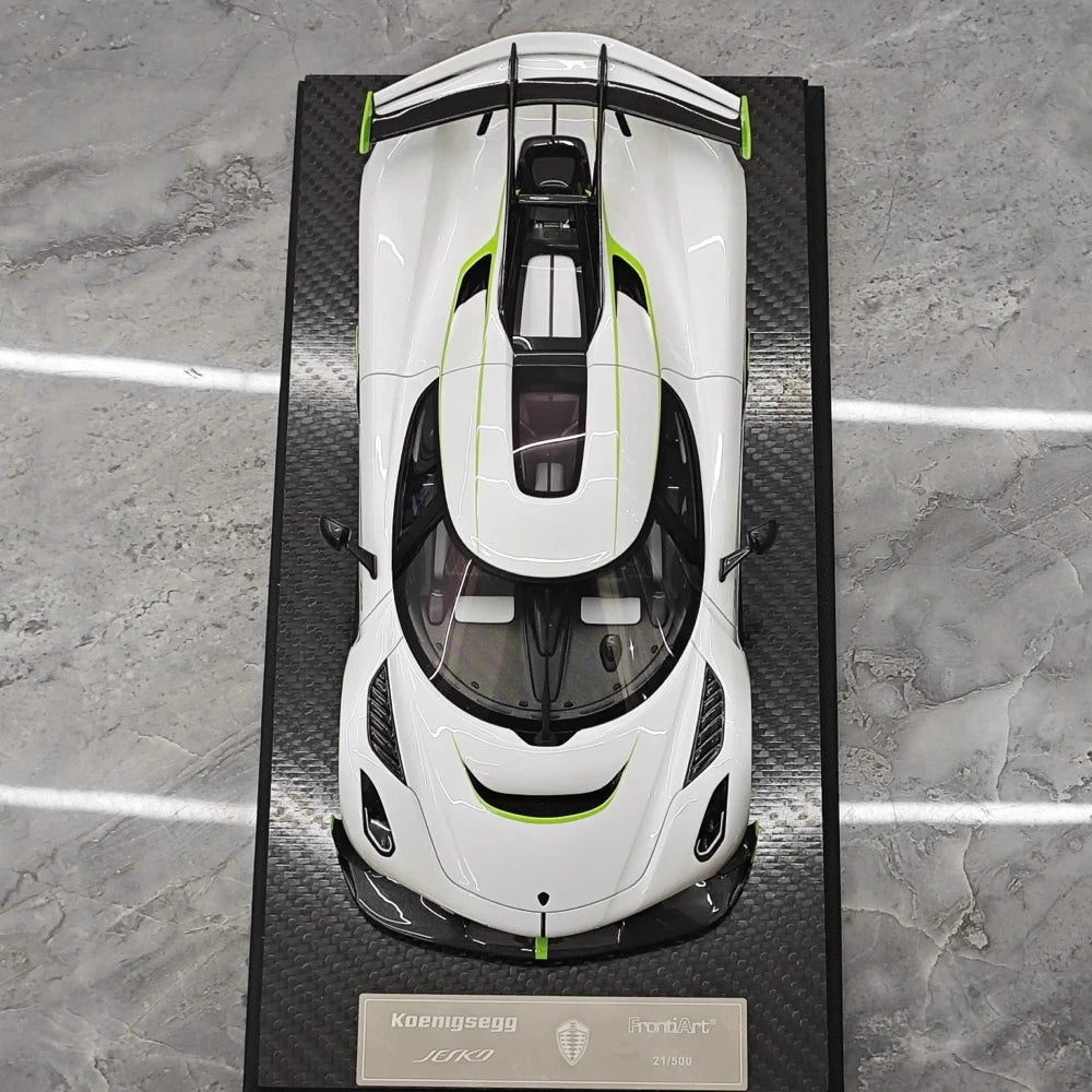[FrontiArt] 1:18 Koenigsegg 2020 Jesko Attack Glossy White & Green Model Car Resin