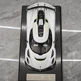 [FrontiArt] 1:18 Koenigsegg 2020 Jesko Attack Glossy White & Green Model Car Resin