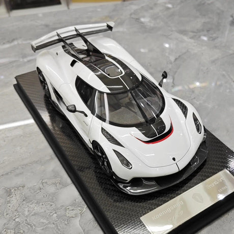 [FrontiArt] 1:18 Koenigsegg 2020 Jesko Attack Glossy White & Red Model Car Resin