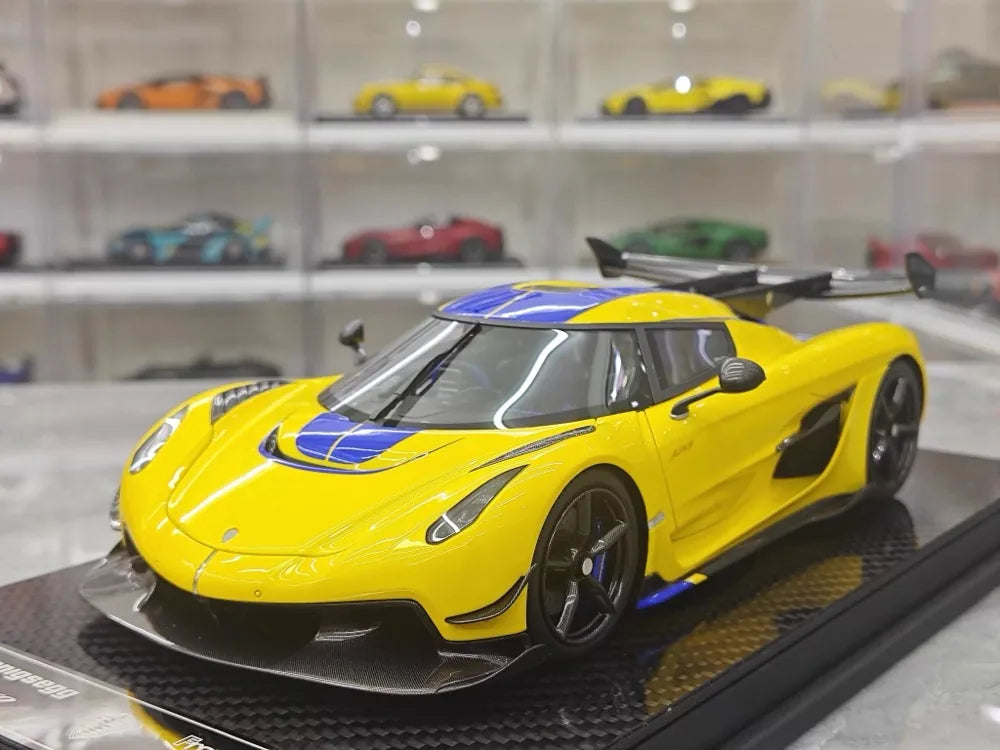 [FrontiArt] 1:18 Koenigsegg 2020 Jesko Attack Glossy Yellow Model Car Resin