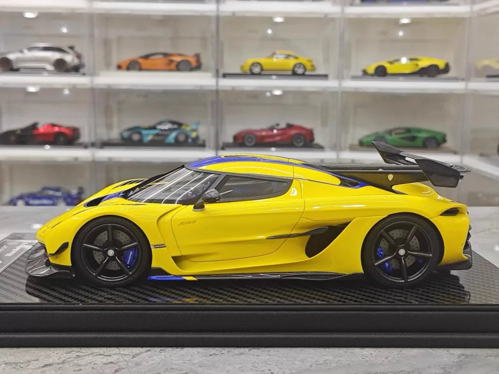 [FrontiArt] 1:18 Koenigsegg 2020 Jesko Attack Glossy Yellow Model Car Resin