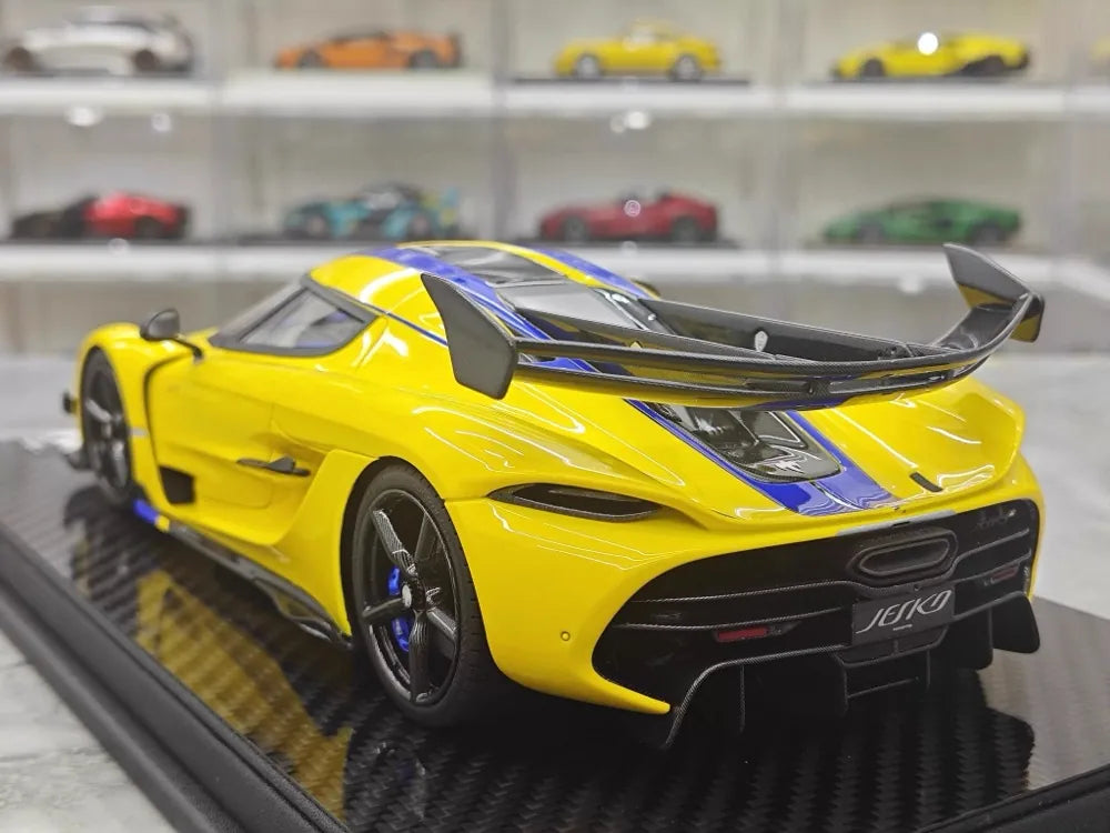 [FrontiArt] 1:18 Koenigsegg 2020 Jesko Attack Glossy Yellow Model Car Resin