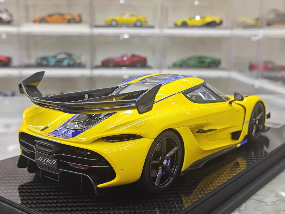 [FrontiArt] 1:18 Koenigsegg 2020 Jesko Attack Glossy Yellow Model Car Resin