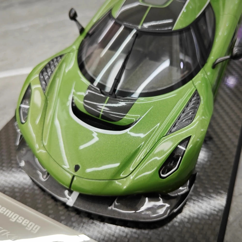 [FrontiArt] 1:18 Koenigsegg 2020 Jesko Attack Glossy Green Model Car Resin