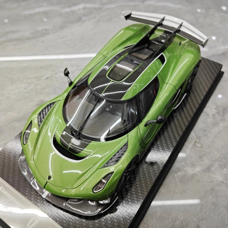 [FrontiArt] 1:18 Koenigsegg 2020 Jesko Attack Glossy Green Model Car Resin