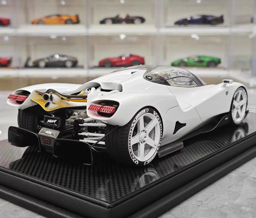 [FrontiArt] 1:18 Nilu 27 Hypercar White Model Car Resin