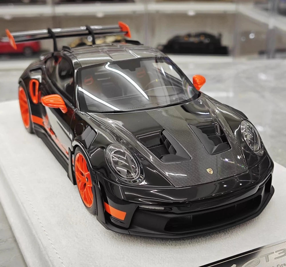 [FuelMe] 1:18 Porsche 2023 911 GT3 RS Black Model Car Resin