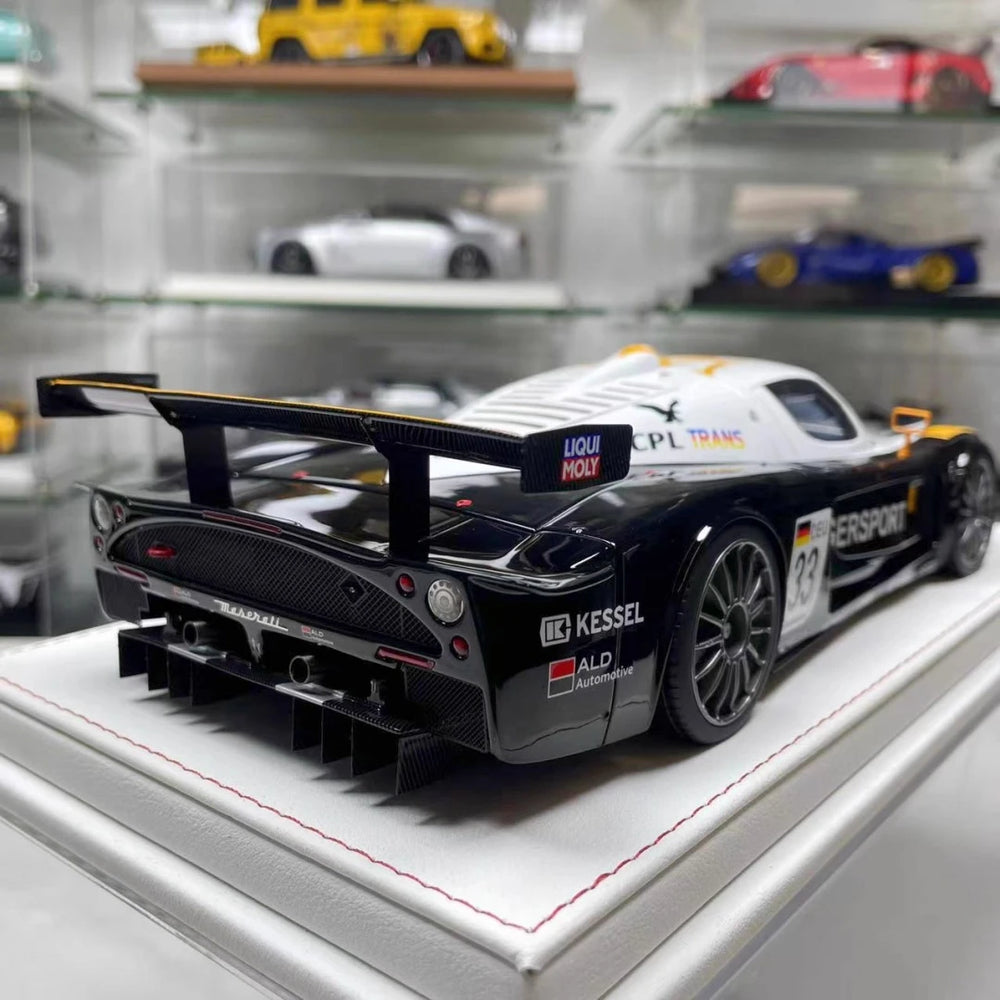 [GL Model] 1:18 Maserati 2006 MC12 GT1 #33 Model Car Resin / Closed Body