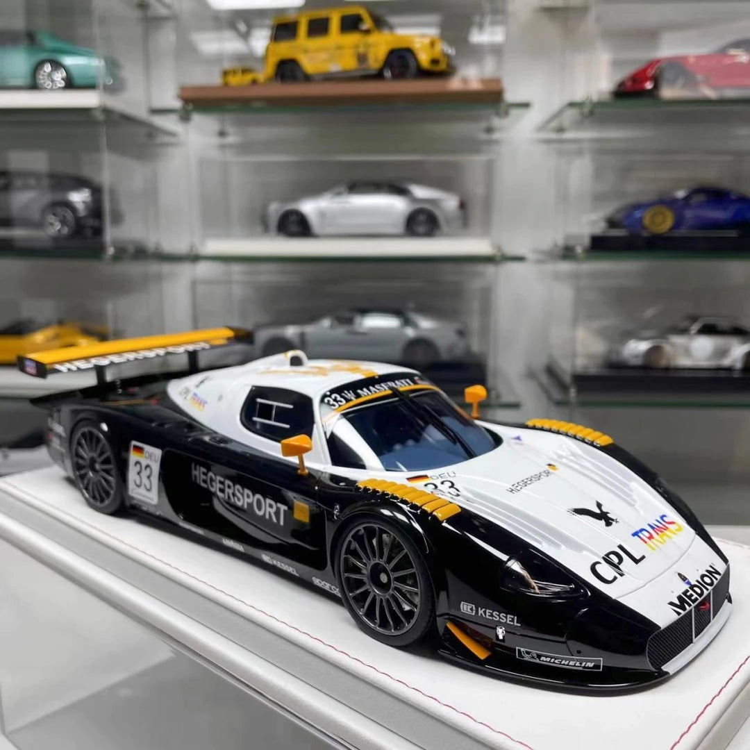 [GL Model] 1:18 Maserati 2006 MC12 GT1 #33 Model Car Resin / Closed Body