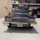 [Greenlight] 1:18 Ford 1979 LTD Country Squire Wagon Blue Model Car Die-Cast