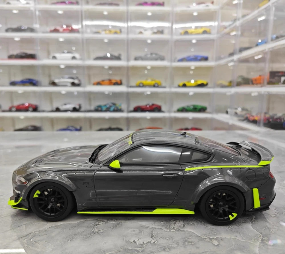 [GT Spirit] 1:18 Ford 2018 Mustang RTR Spec 5 Black Model Car Resin