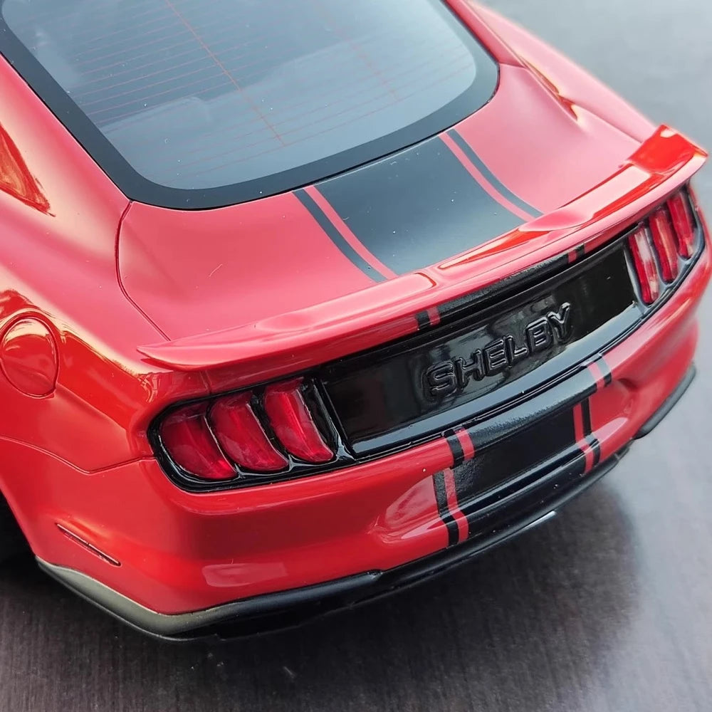 [GT Spirit] 1:18 Ford 2020 Mustang Shelby GT500 Special rosso modellino di auto resina