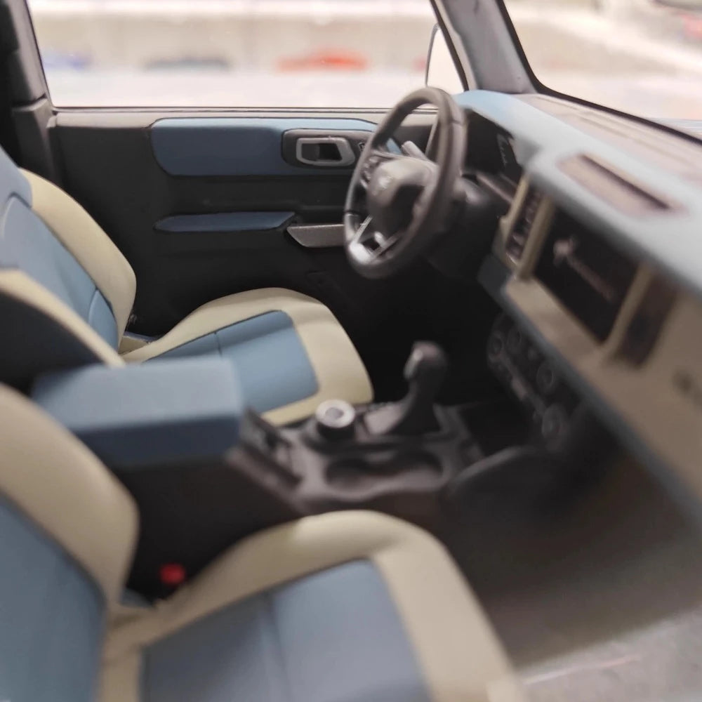 [GT Spirit] 1:18 Ford 2021 Bronco ブルー モデルカー レジン