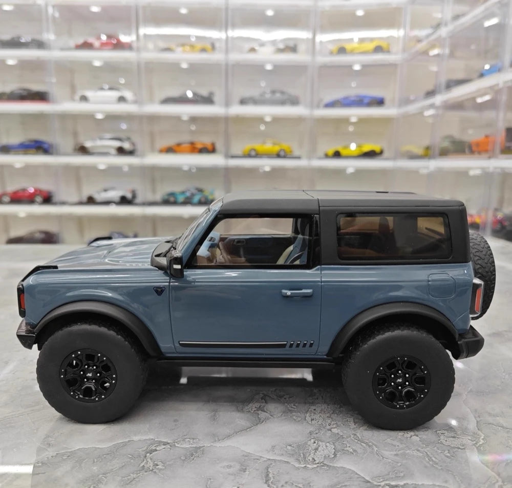 [GT Spirit] 1:18 Ford 2021 Bronco ブルー モデルカー レジン