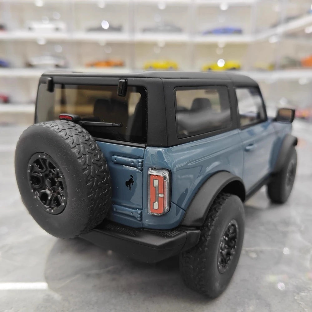 [GT Spirit] 1:18 Ford 2021 Bronco ブルー モデルカー レジン