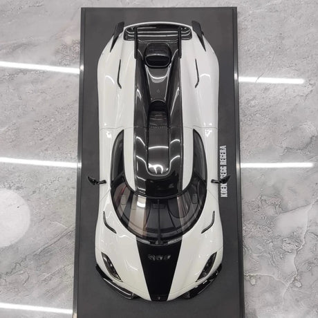 [GT Spirit] 1:18 Koenigsegg 2020 Regera White Model Car Resin