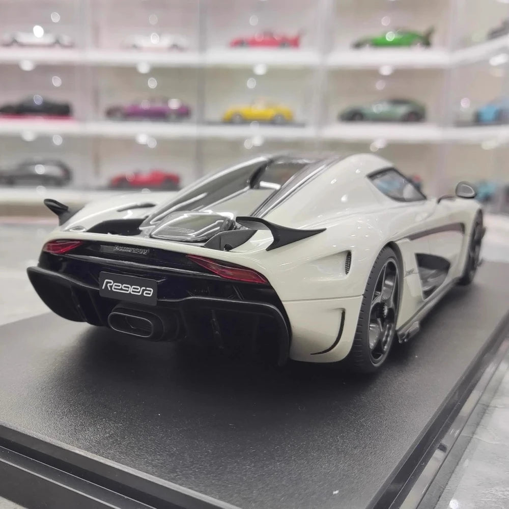 [GT Spirit] 1:18 Koenigsegg 2020 Regera White Model Car Resin