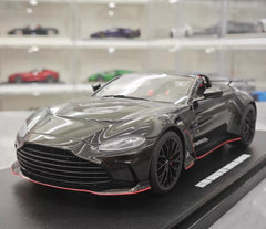 [GT Spirit] 1:18 Aston Martin 2021 V12 Vantage Roadster Black Model Car Resin