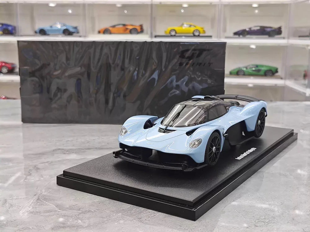 [GT Spirit] 1:18 Aston Martin 2021 Valkyrie Blue Model Car Resin