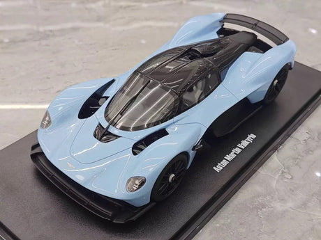 [GT Spirit] 1:18 Aston Martin 2021 Valkyrie Blue Model Car Resin