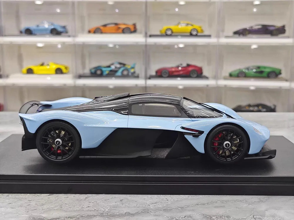 [GT Spirit] 1:18 Aston Martin 2021 Valkyrie Blue Model Car Resin