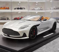 [GT Spirit] 1:18 Aston Martin 2023 DB12 Volante Silver Model Car Resin