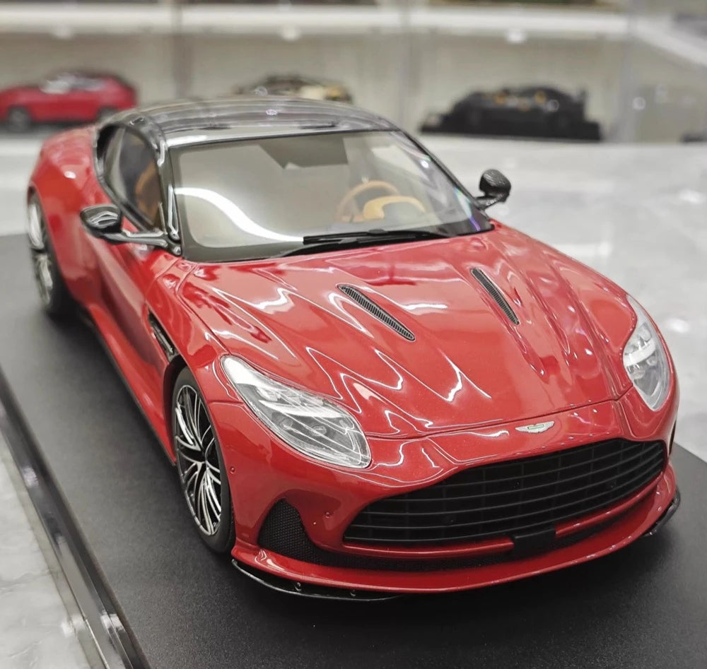 [GT Spirit] 1:18 Aston Martin 2024 DB12 Red Model Car Resin