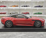 [GT Spirit] 1:18 Aston Martin 2024 DB12 rood modelauto Hars