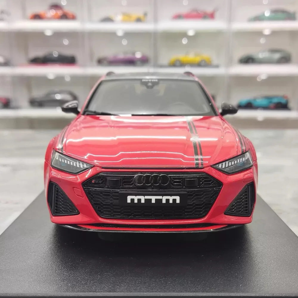 [GT Spirit] 1:18 Audi 2021 RS6 C8 MTM röd modellbil harts
