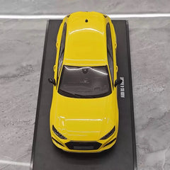 [GT Spirit] 1:18 Audi 2024 RS4 Avant 25th Anniversary Edition Yellow Model Car Resin
