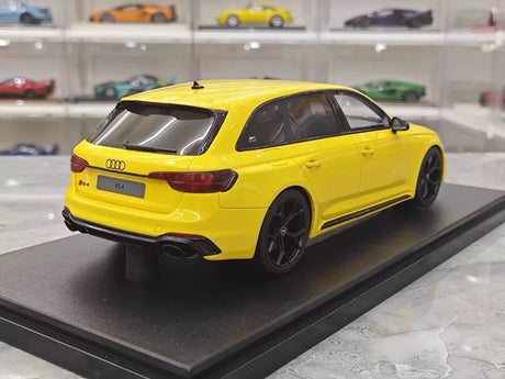 [GT Spirit] 1:18 Audi 2024 RS4 Avant 25th Anniversary Edition Yellow Model Car Resin
