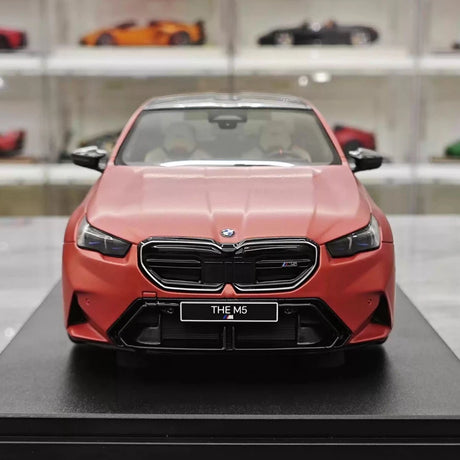 [GT Spirit] 1:18 BMW 2025 G90 M5 rood modelauto Hars