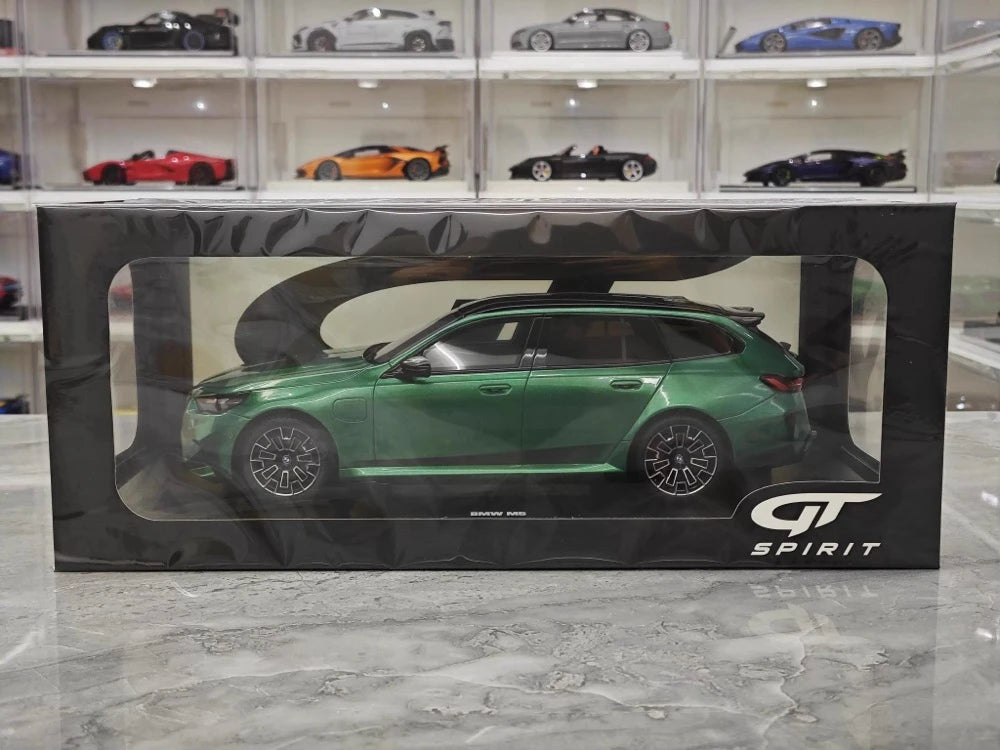 [GT Spirit] 1:18 BMW 2025 M5 Touring Isle Green Model Car Resin