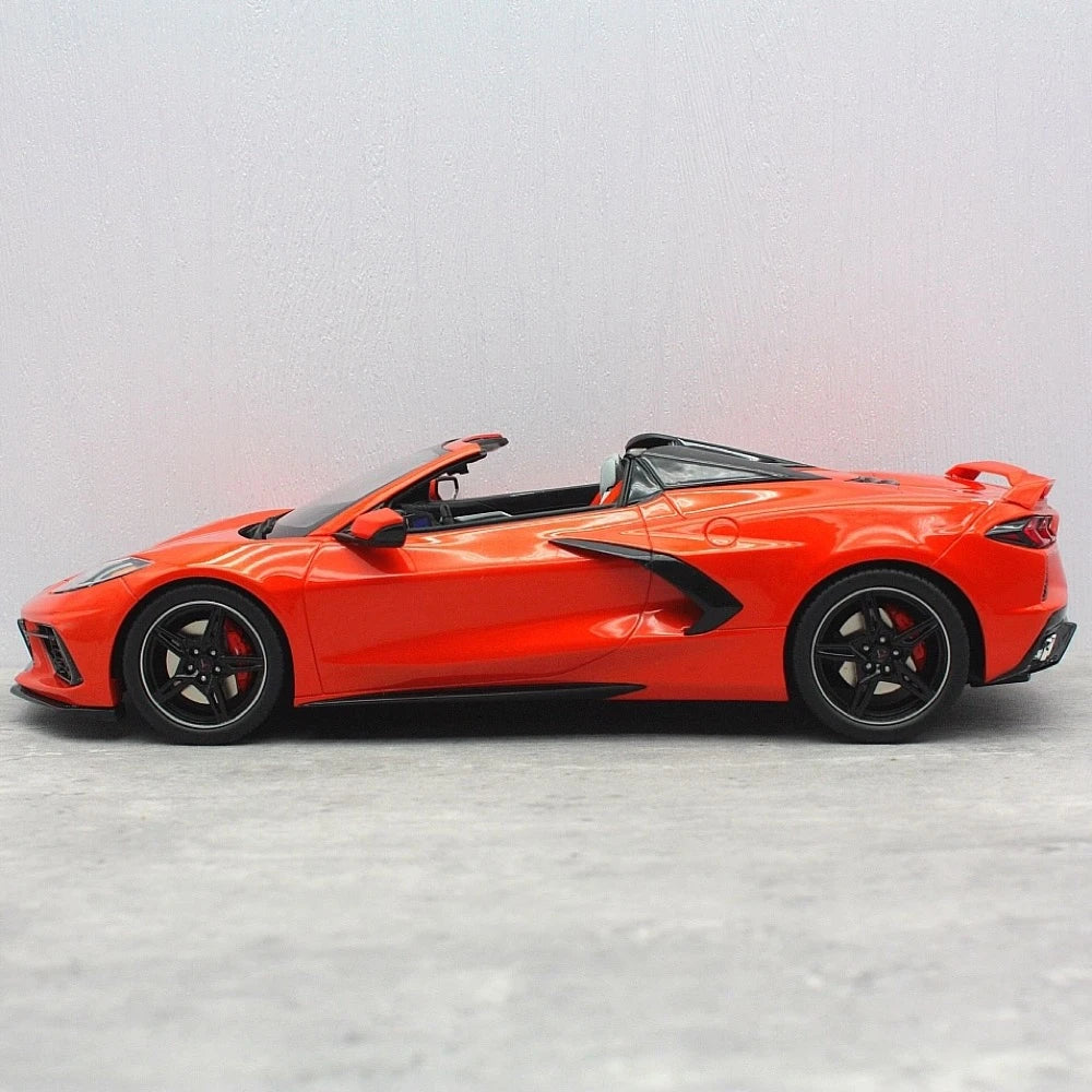 [GT Spirit] 1:18 Chevrolet 2020 Corvette C8 Convertible Orange Model Car Resin