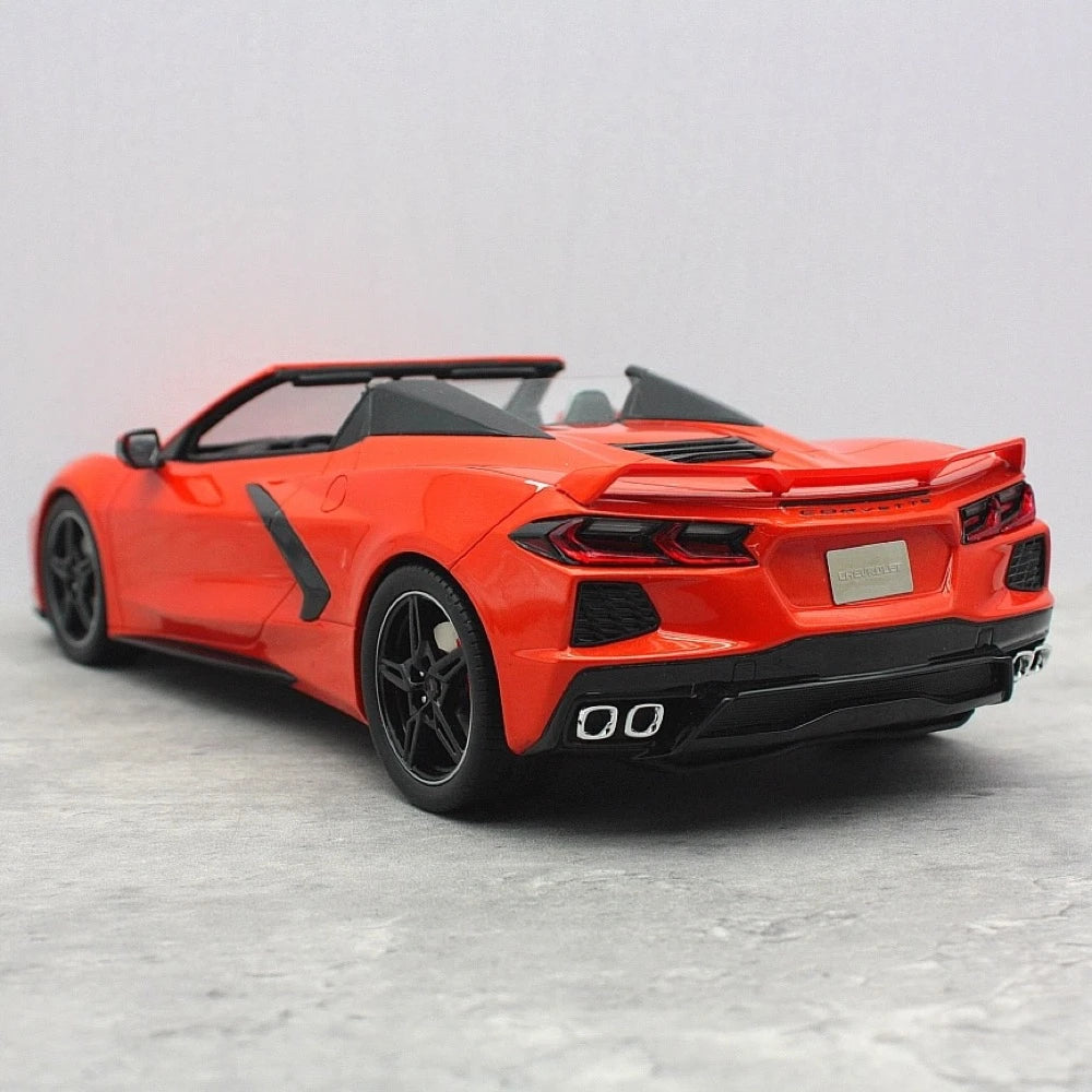 [GT Spirit] 1:18 Chevrolet 2020 Corvette C8 Convertible Orange Model Car Resin