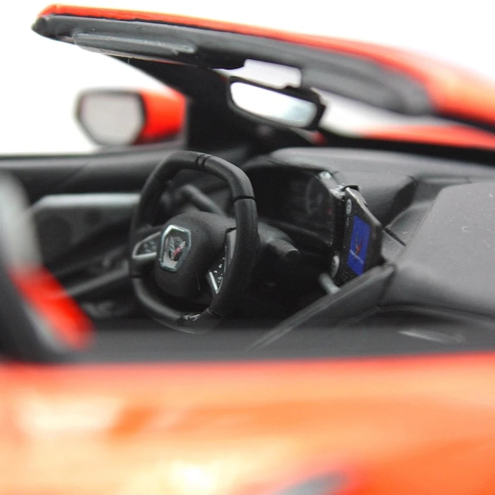 [GT Spirit] 1:18 Chevrolet 2020 Corvette C8 Convertible Orange Model Car Resin