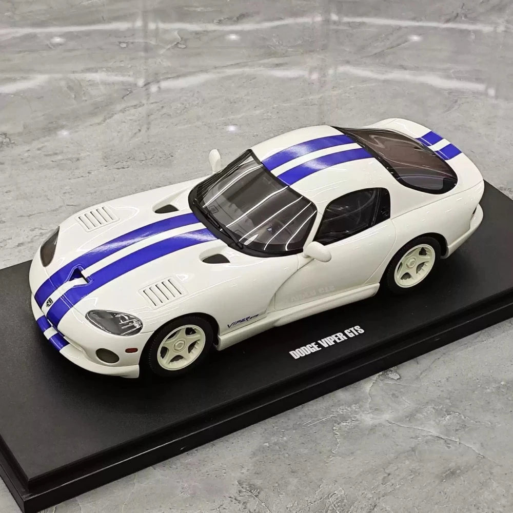 [GT Spirit] 1:18 Dodge 1996 Viper GTS White Model Car Resin