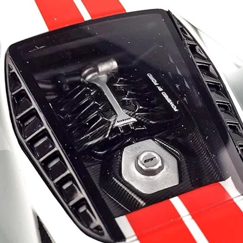 [GT Spirit] 1:18 Ford 2017 GT White Model Car Resin
