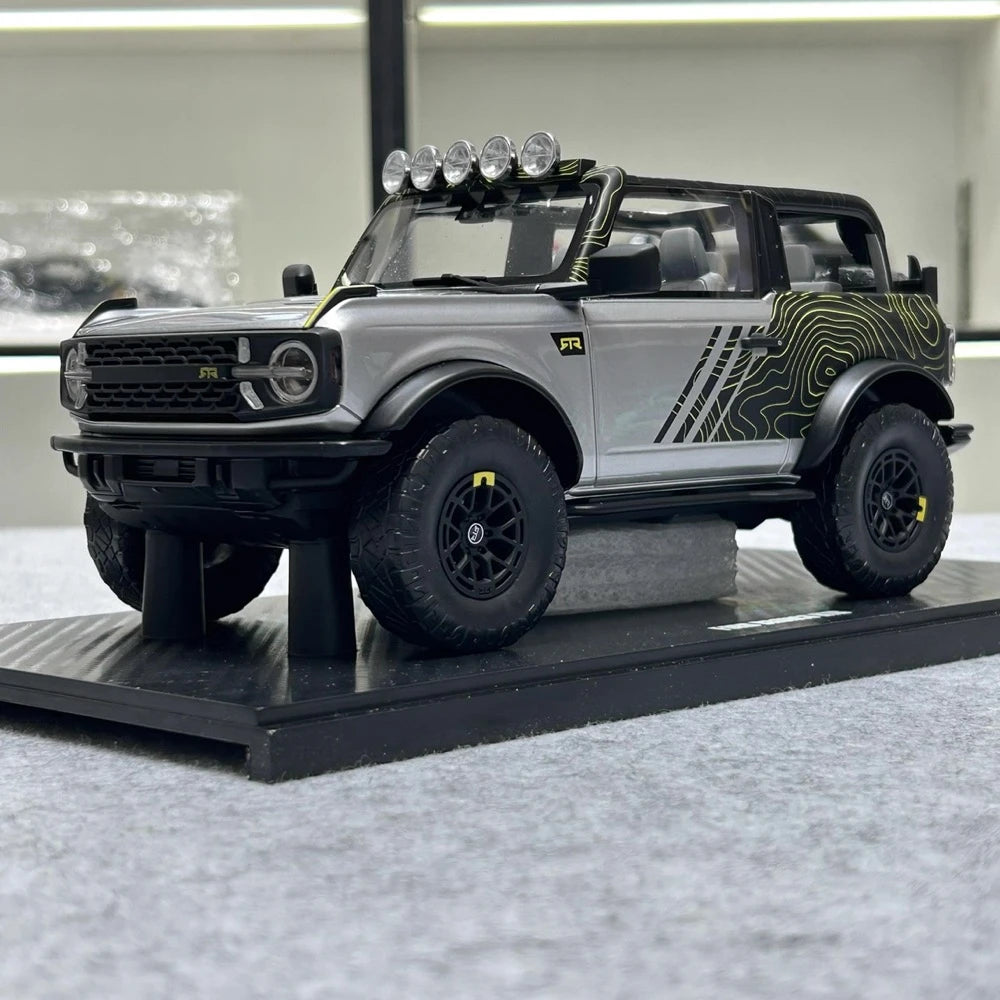 [GT Spirit] 1:18 Ford 2021 Bronco RTR Silver Model Car Resin