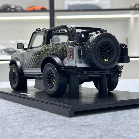 [GT Spirit] 1:18 Ford 2021 Bronco RTR Silver Model Car Resin