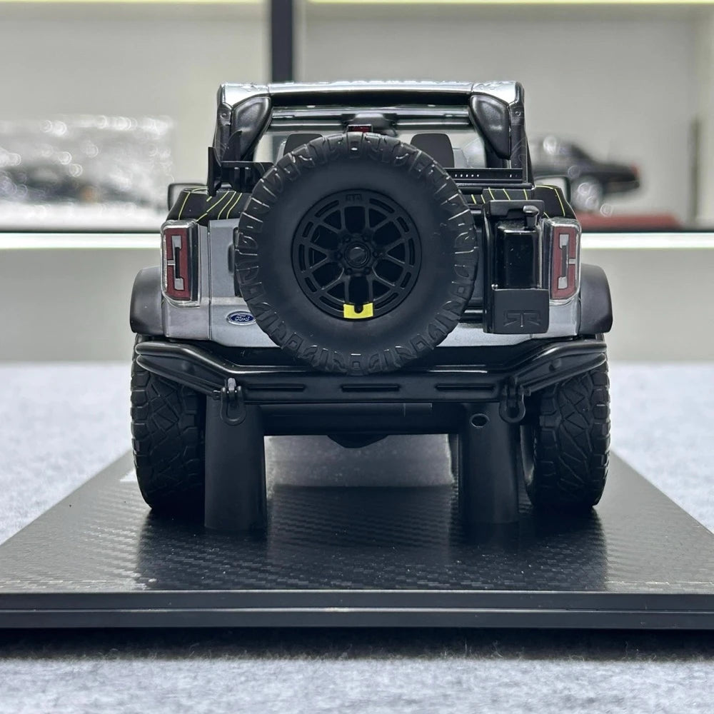 [GT Spirit] 1:18 Ford 2021 Bronco RTR Silver Model Car Resin