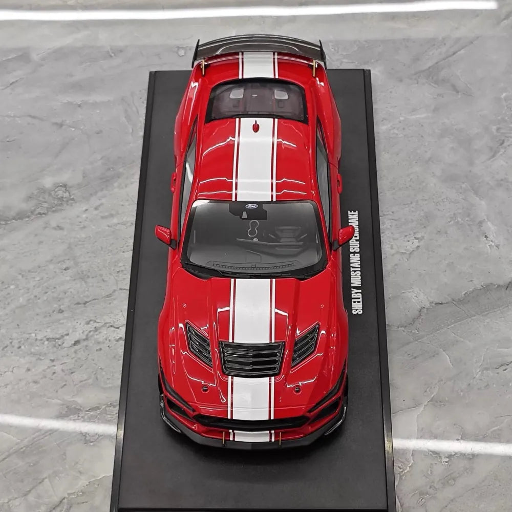 [GT Spirit] 1:18 Ford 2024 Mustang Shelby GT500 Red Model Car Resin
