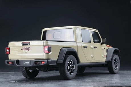 [GT Spirit] 1:18 Jeep 2020 Gladiator Rubicon White Model Car Resin
