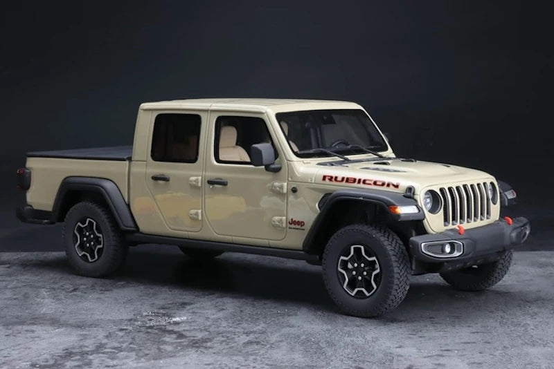 [GT Spirit] 1:18 Jeep 2020 Gladiator Rubicon White Model Car Resin