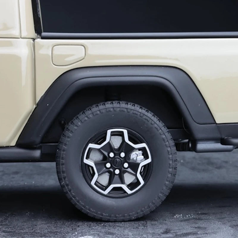 [GT Spirit] 1:18 Jeep 2020 Gladiator Rubicon White Model Car Resin